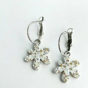 White daisy crystal enamel lever back earrings